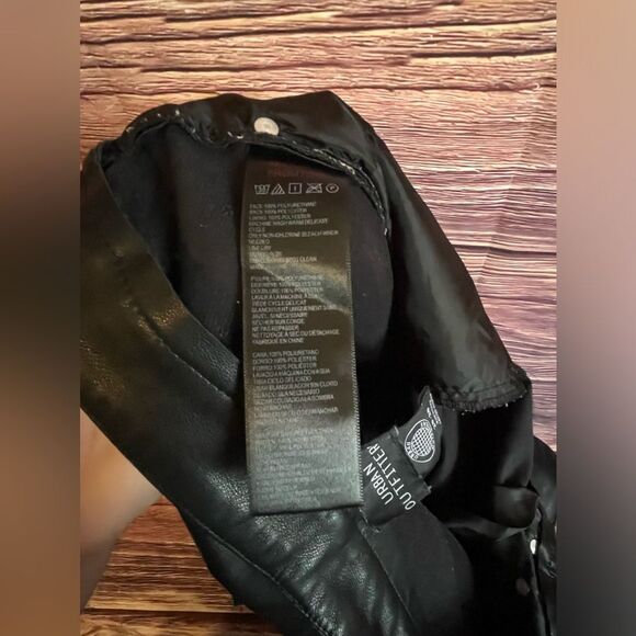 Urban Outfitters Black Faux pants. Size 28/28 - Picture 7 of 8